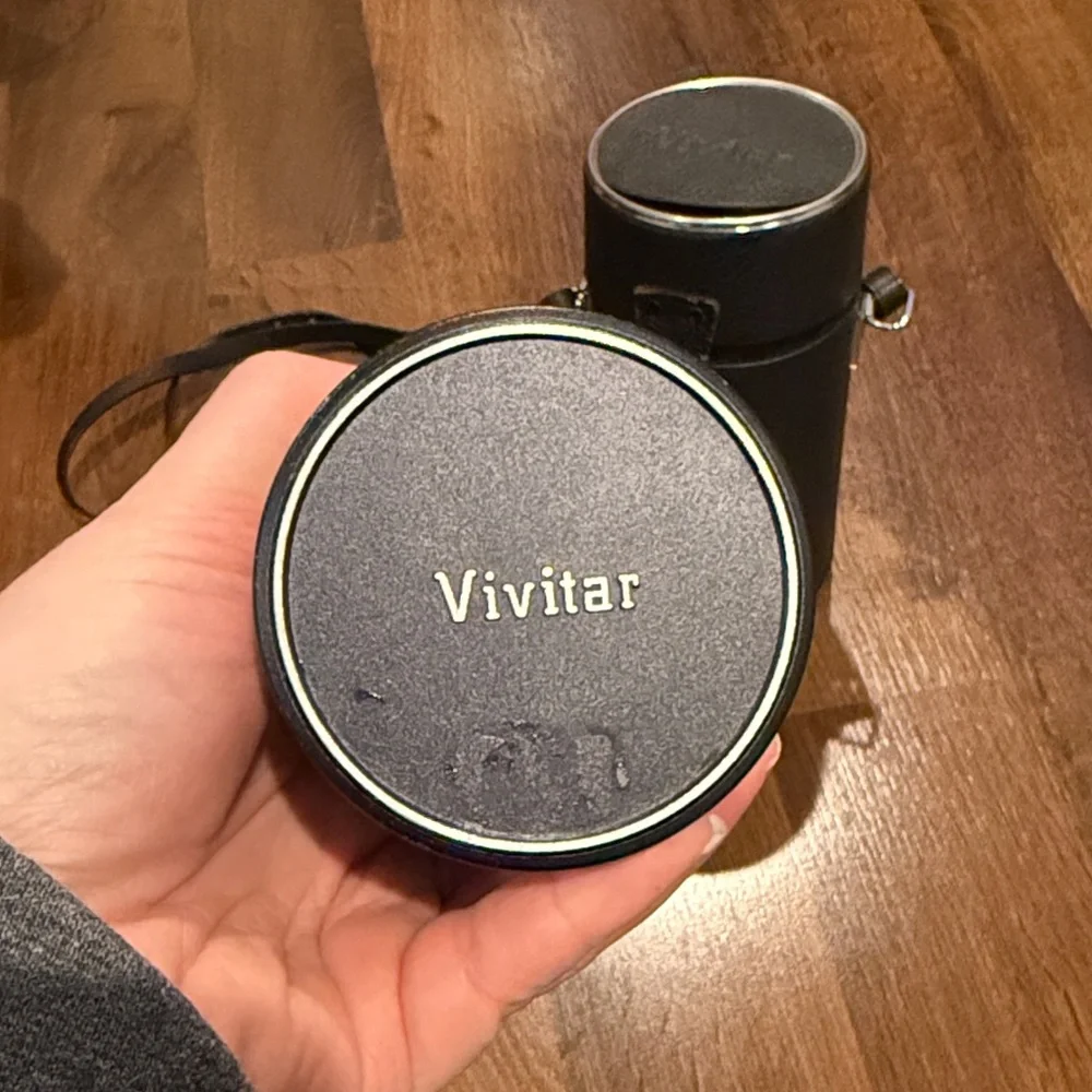 Vivitar Auto Telephoto 200 MM 1:3.5 Camera Lens with Case and Kenko Skylight